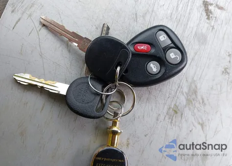 2005 Cadillac Deville Livery z USA, uszkodzony, nr VIN 1G6KD54Y95U224686